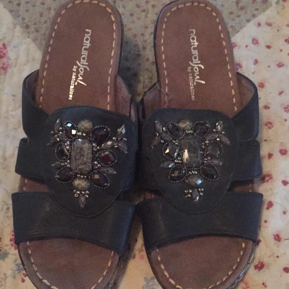 Cute black dress sandals with stones. 7